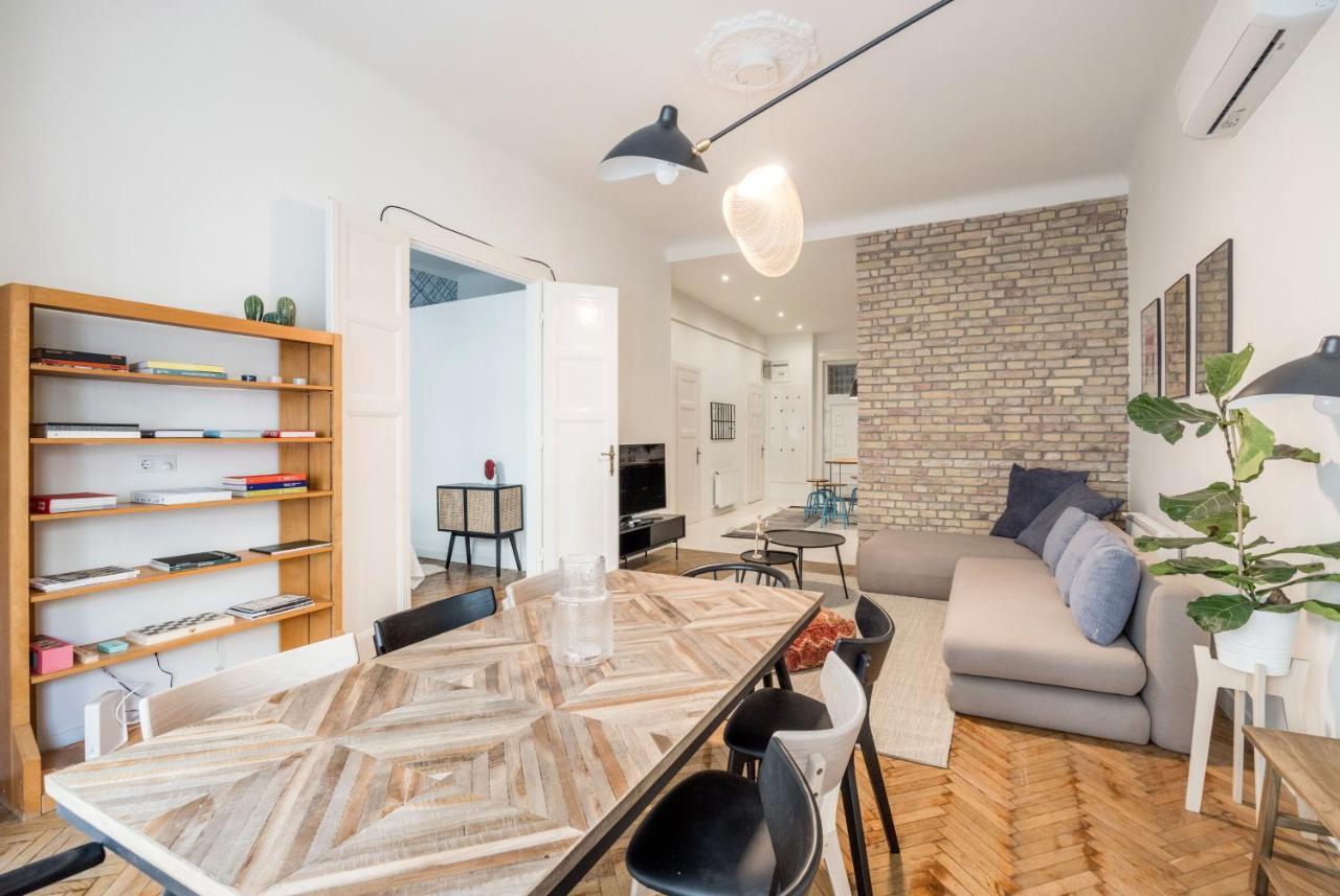 בודפשט Sunshine Sprint Luxury Apartment מראה חיצוני תמונה