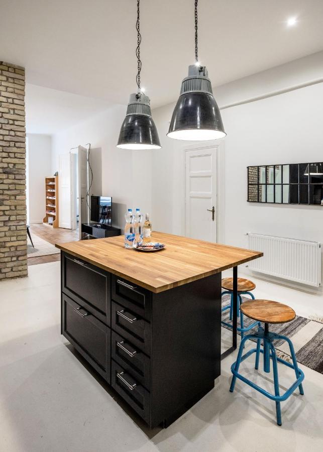 בודפשט Sunshine Sprint Luxury Apartment מראה חיצוני תמונה